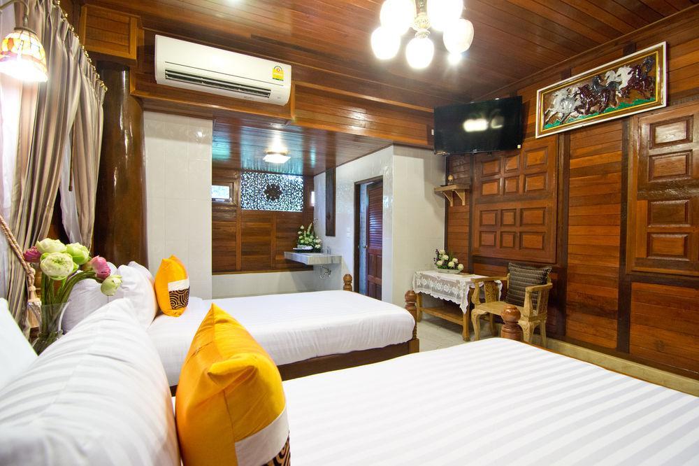 Bueng Bua Thong Resort Ban Huai Yai Buitenkant foto