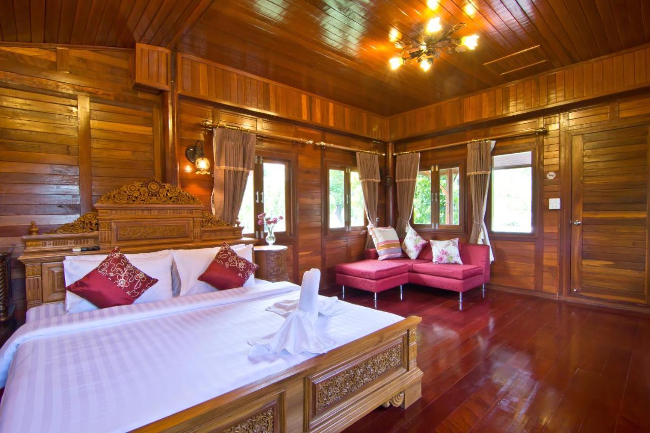 Bueng Bua Thong Resort Ban Huai Yai Buitenkant foto